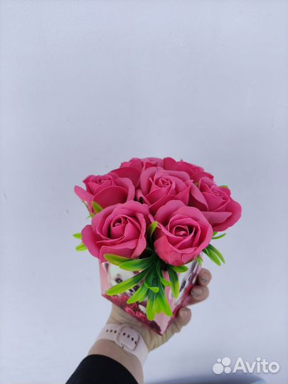 Мыльные розы на 8 марта, доставка