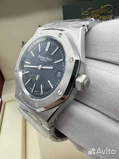 Часы Audemars Piguet Royal Oak Blue Dial