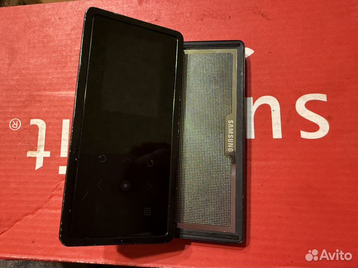 Аудиоплеер Samsung YP-K5