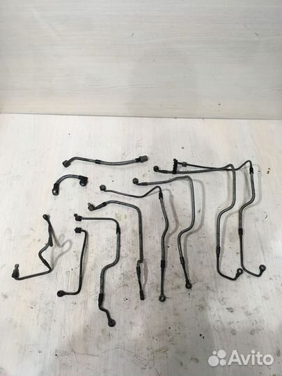 Трубка топливная Ауди 80 Б4 2.3