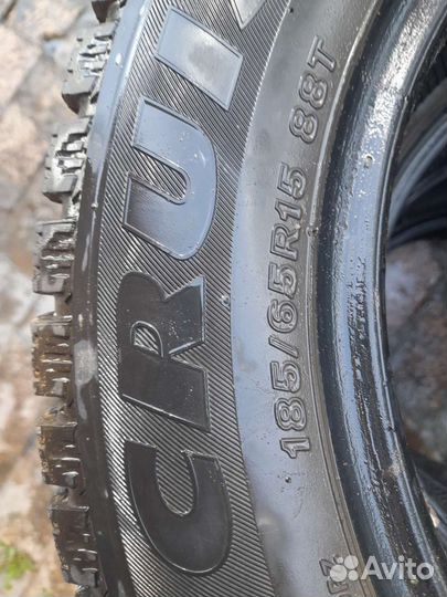 Bridgestone Ice Cruiser 7000 185/65 R15 70E