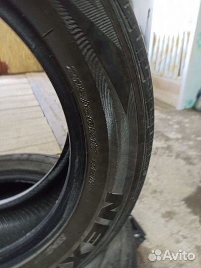 Продам комплект летней резины б/у 225/60/17