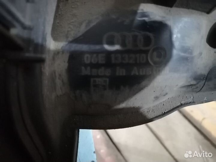 Коллектор впускной Audi A6 C6 2004-2011