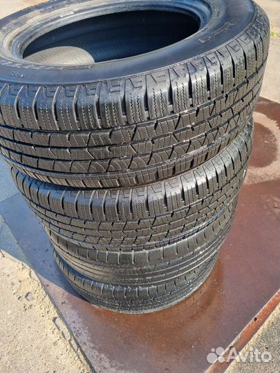 Continental ContiCrossContact LX 215/65 R16 98H