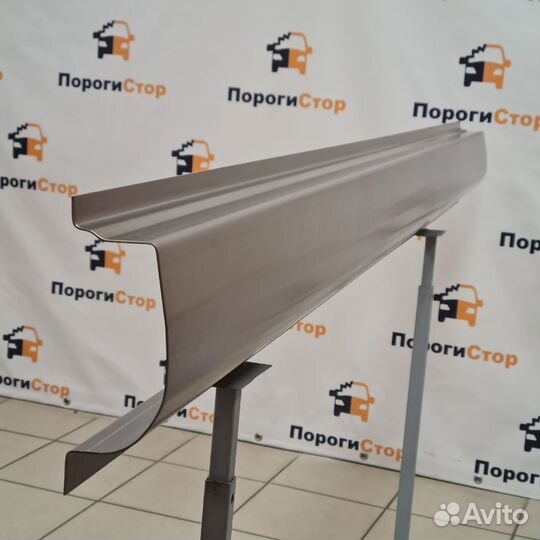 Ремонтный порог левый Ford Maverick 2