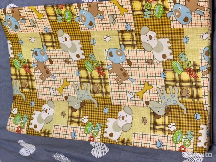 Пеленальная доска на кровать