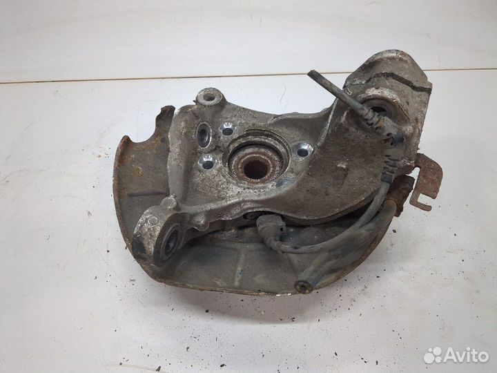 Ступица (кулак, цапфа) Volkswagen Passat 6, 2005