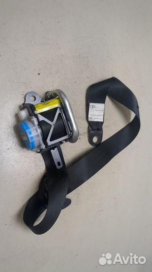 Ремень безопасности Toyota Yaris, 2012