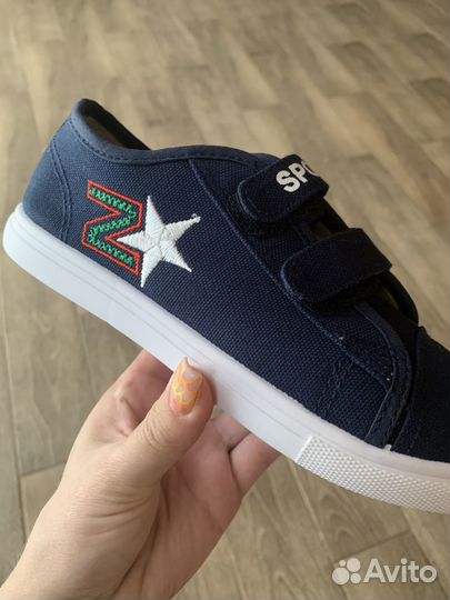 Кеды для мальчика новые 35