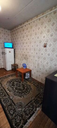 Комната 14 м² в 6-к., 1/5 эт.