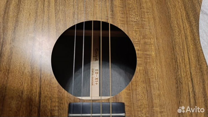 Акустическая гитара бу