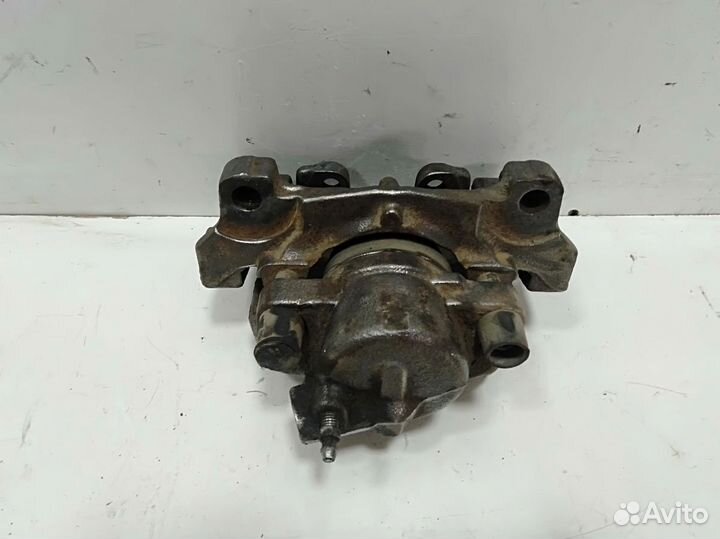 Суппорт тормозной передний правый Mondeo IV 2007