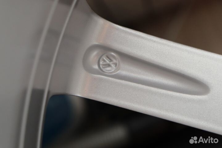 Volkswagen Golf Skoda Octavia R17 оригинал