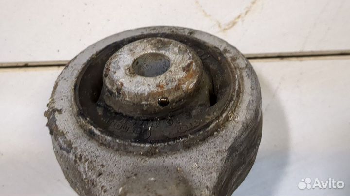 Ступица (кулак, цапфа) Volkswagen Phaeton, 2007