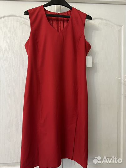 Платье новое 46