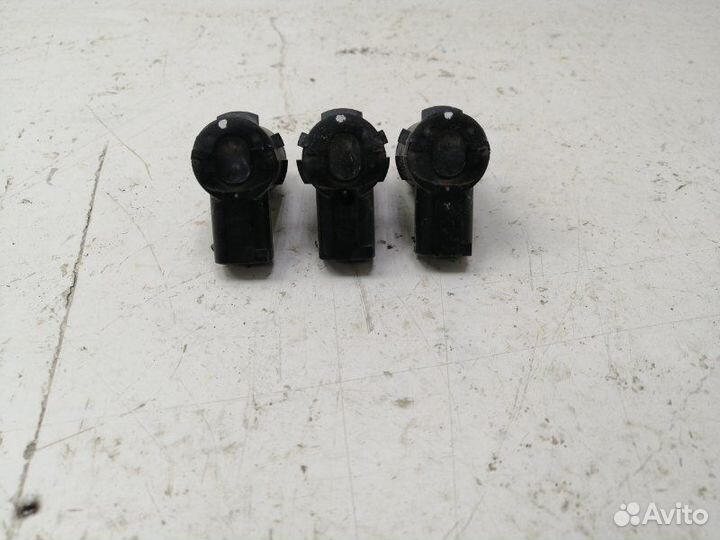 Датчик парковки задний Nissan Terrano F4R 2021