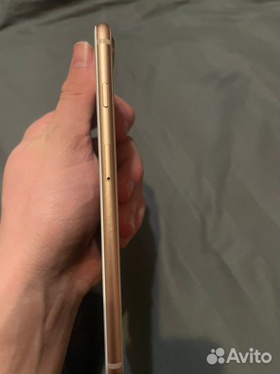 iPhone 8 Plus, 64 ГБ