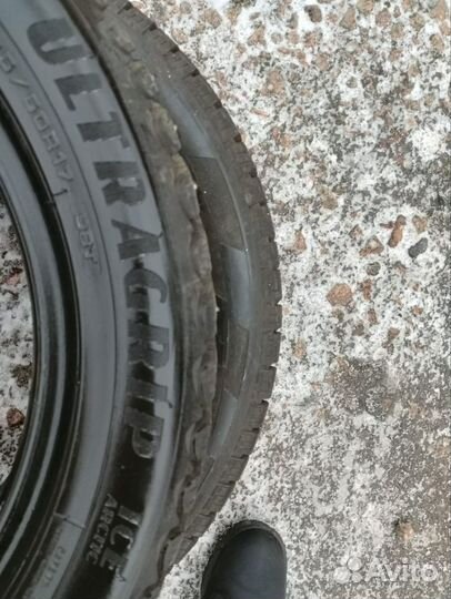 Goodyear Ultragrip Ice Arctic 225/50 R17 98T