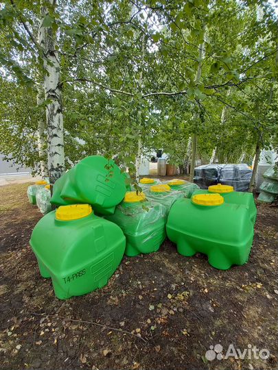 Емкость для воды 200л