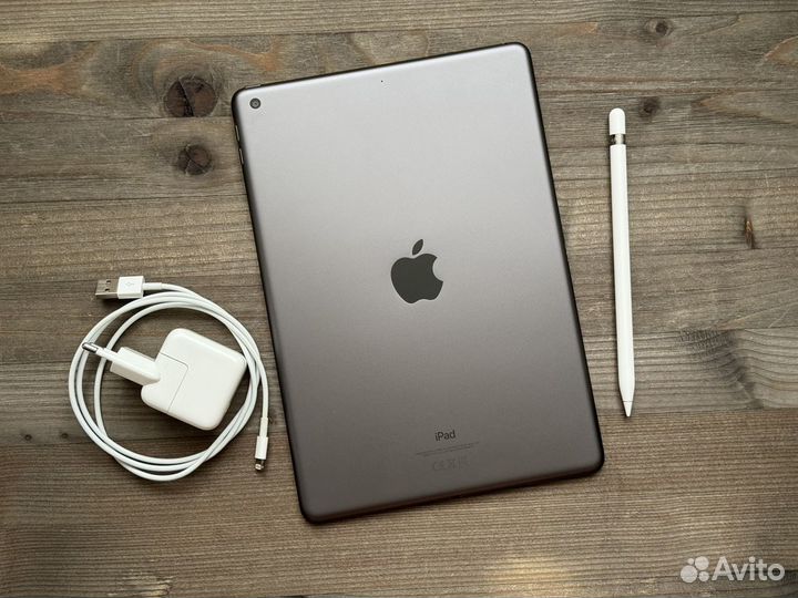 iPad 7 10.2 2019 + Procreate + Pencil Идеал
