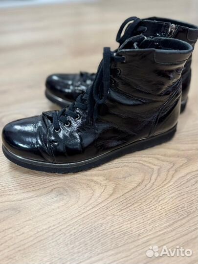 Ботинки женские Laura potti б/у