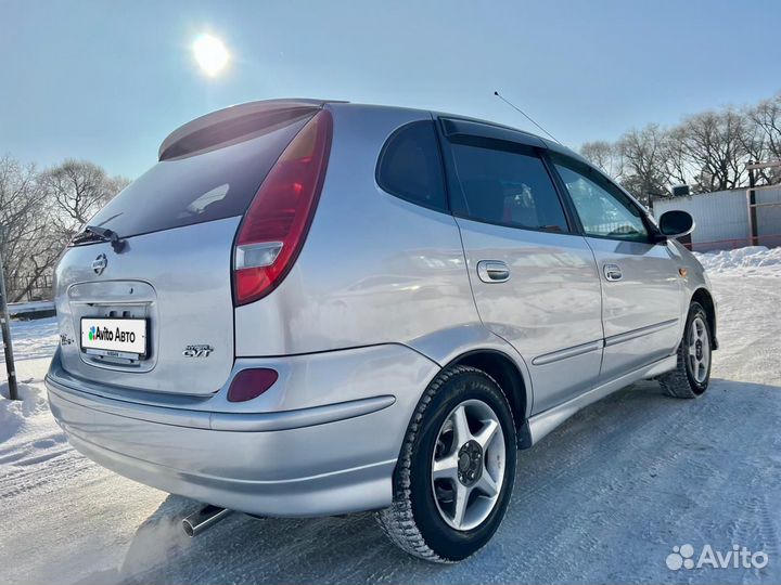 Nissan Tino 2.0 CVT, 2001, 250 000 км