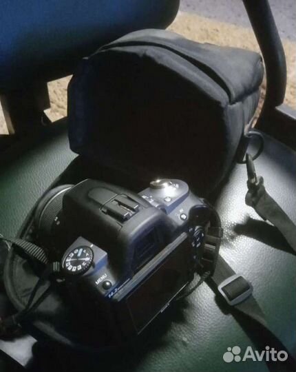 Зеркальный фотоаппарат