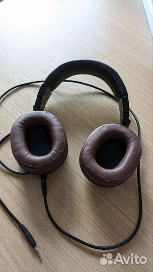 Audio-technica атн-M50х студийные наушнки