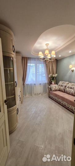 Дизайнер интерьера