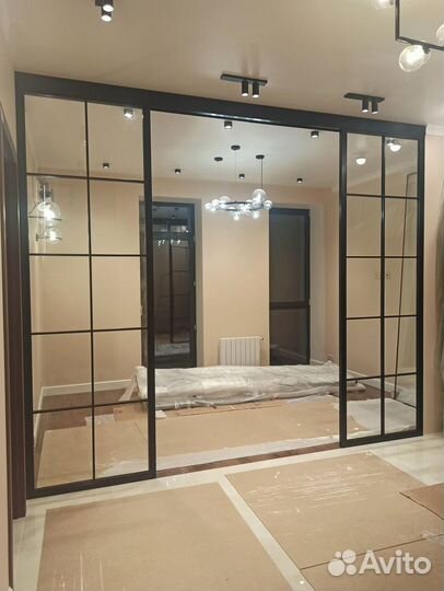 Стеклянная перегородка лофт