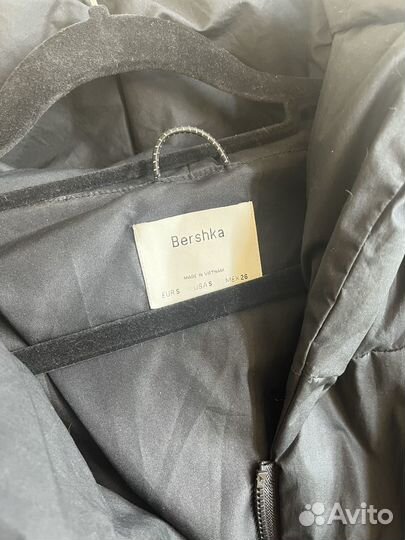 Пуховик Bershka, S