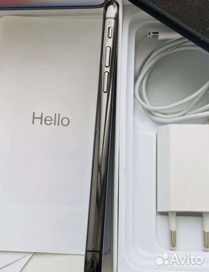 iPhone X, 64 ГБ