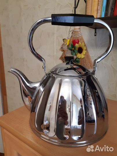 Чайник никелированный СССР кольчугино,3,5 литра