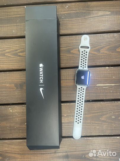 Apple watch se 2022 44mm
