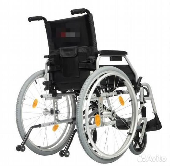 Дешевая инвалидная коляска Base 195