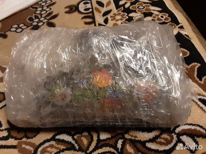 Маслёнка с крышкой Холома