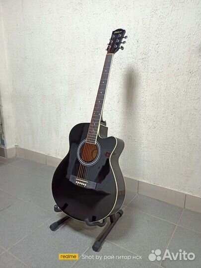 Акустическая гитара elitaro