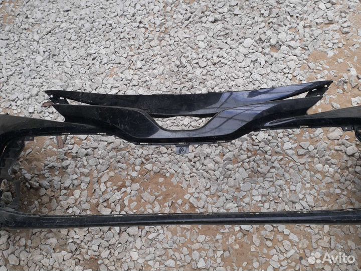 Бампер передний Toyota Camry V70