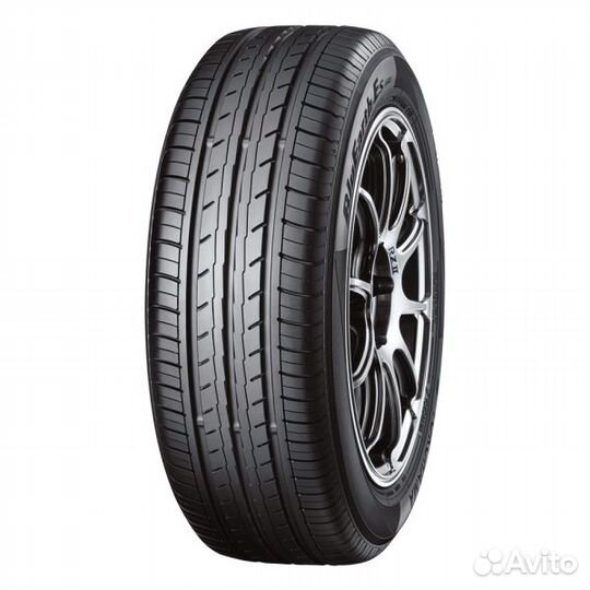 Yokohama Bluearth ES32 225/45 R17 94V