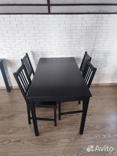 Продам столы и стулья