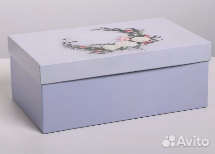 Подарочная коробка 