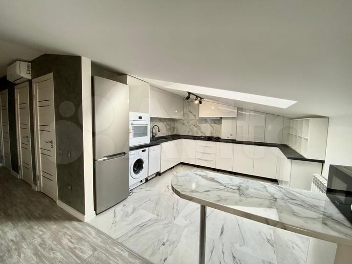 4-к. квартира, 152 м², 7/7 эт.
