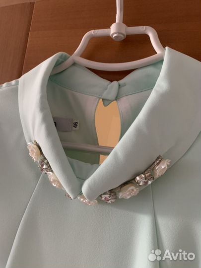 Продаётся платье