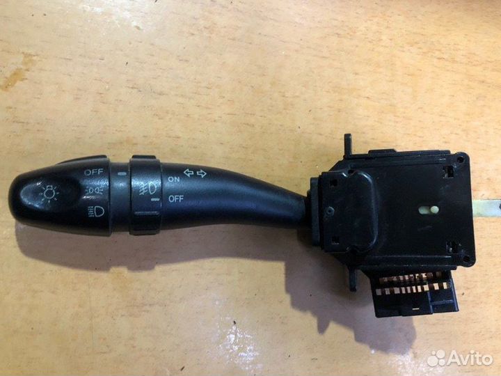 Подрулевой переключатель света Hyundai Sonata