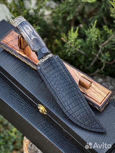 Нож хищник из дамасской стали на подарок