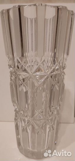 Ваза для цветов хрустальная