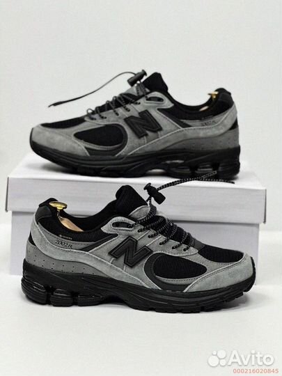 Ультрамодные кроссовки New Balance 2002R (41-45)