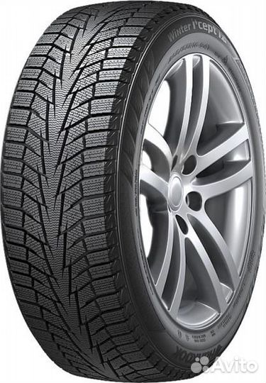 Hankook Winter I'Cept iZ 2 W616 215/55 R17