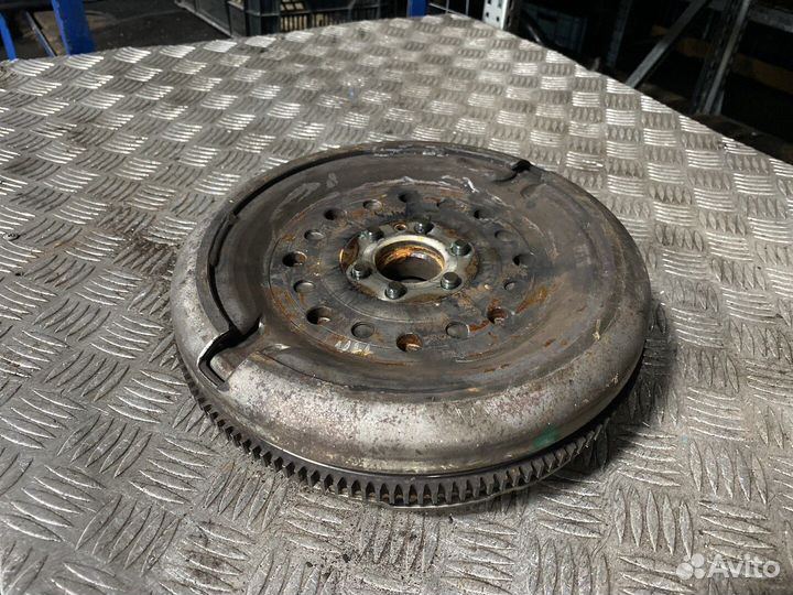 Маховик Ford Galaxy, 2004