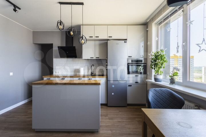 3-к. квартира, 72 м², 16/17 эт.